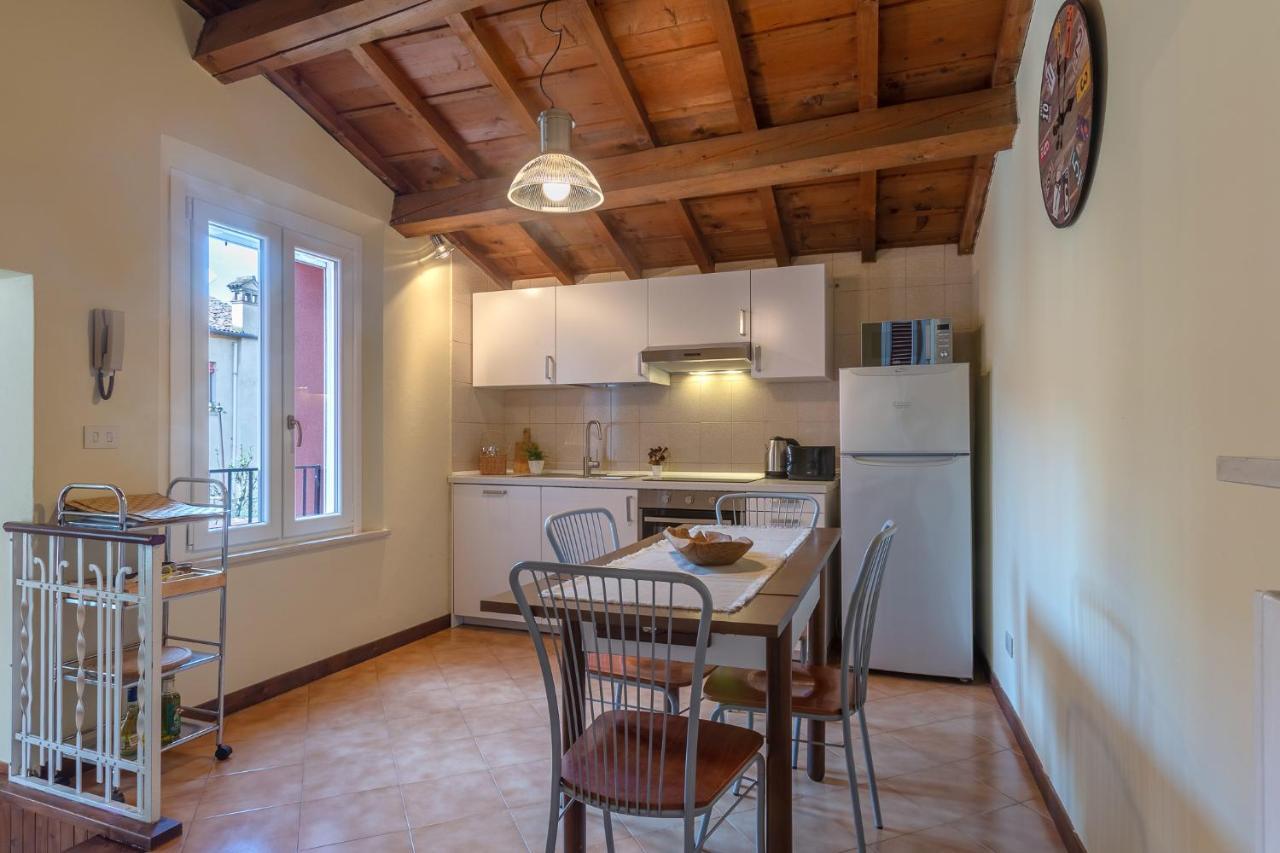 Ferrara Casa Dell'Archivolto Con Garage Lejlighed Eksteriør billede