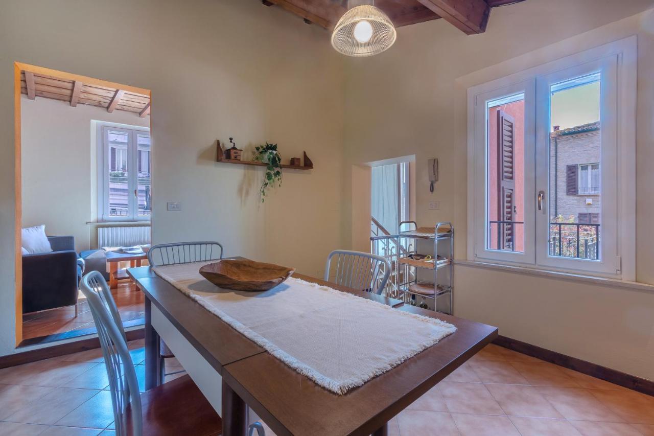 Ferrara Casa Dell'Archivolto Con Garage Lejlighed Eksteriør billede