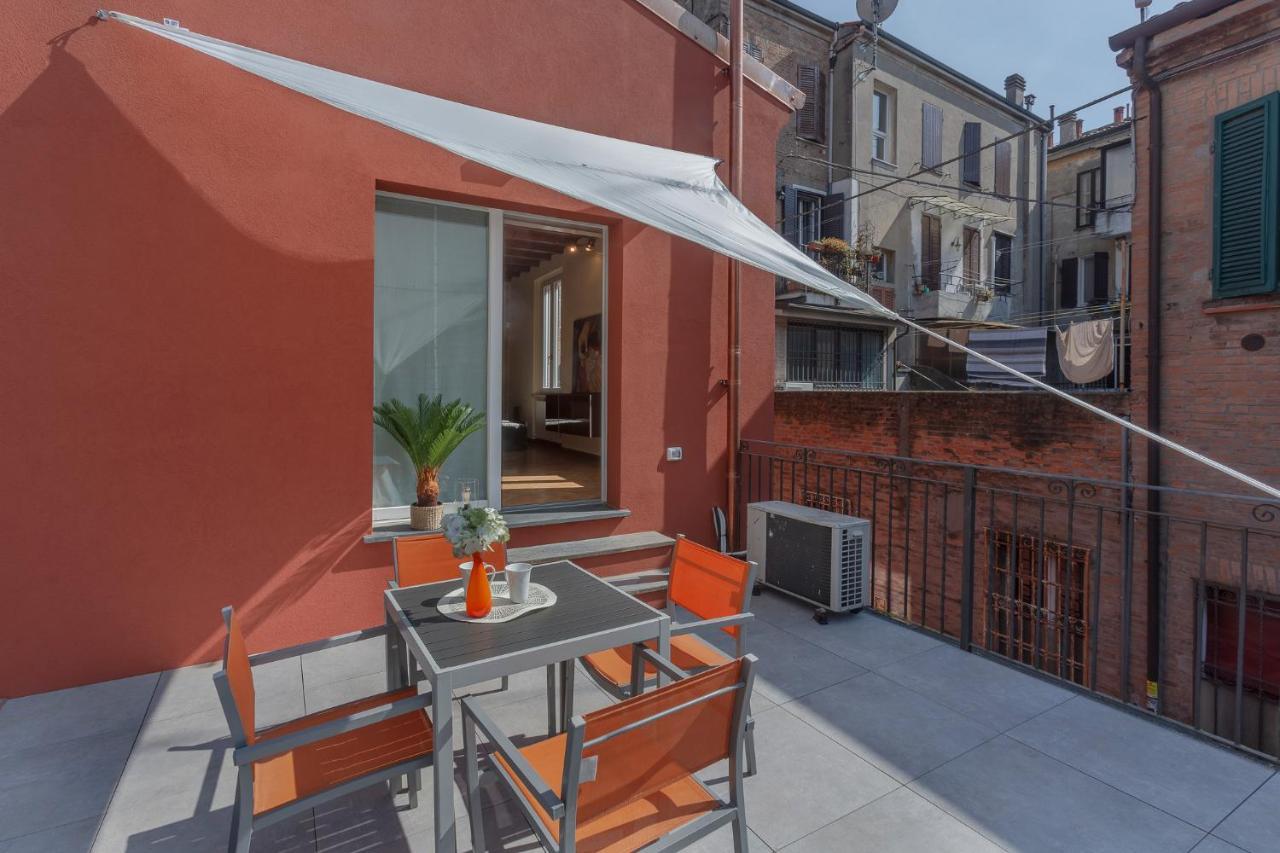 Ferrara Casa Dell'Archivolto Con Garage Lejlighed Eksteriør billede