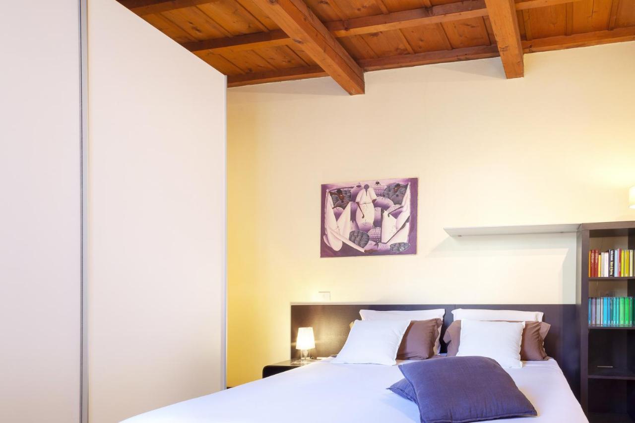 Ferrara Casa Dell'Archivolto Con Garage Lejlighed Eksteriør billede